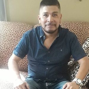 Meet your Posher, Jose percy